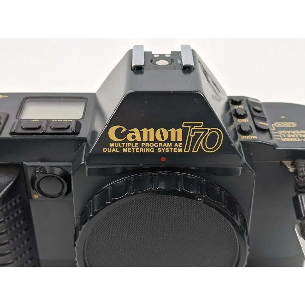 Canon T70 Camera Bundle Lot, Sunpak 433 Flash, 35-70mm lens, 75-200mm lens
